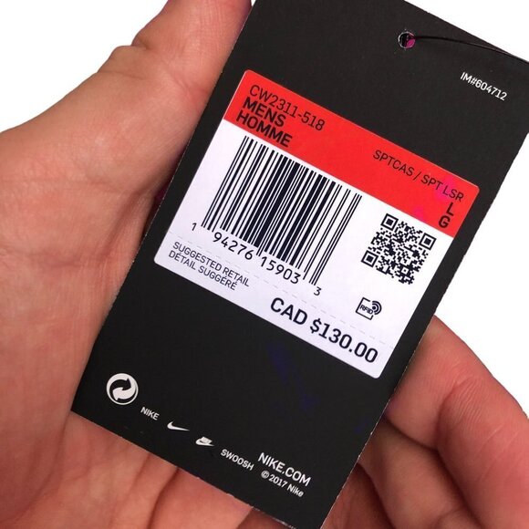 BRAND New Nike Jacket - Heritage Windrunner Windbreaker Large - Picture 10 of 10